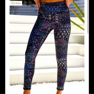 Anthropologie Daily Practice High Rise Abstract Patchwork Print Leggings S, NWOT